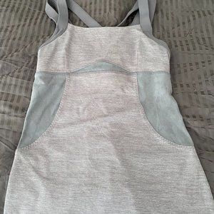 Lululemon Gray Tight-fit tank top